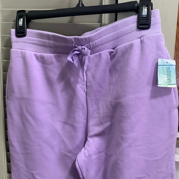 Extremely Me Lavender Girls Sweatpants NWT - Picture 5 of 12